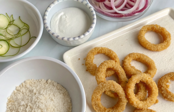 How to Make Homemade Onion Rings with Crispy CoatingIngredients