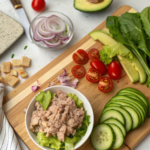 How to Make a Simple Tuna Salad with VegetablesIngredients